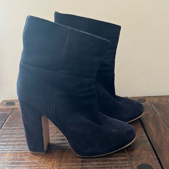 Rupert Sanderson Suede Slouchy Booties - Picture 2 of 10